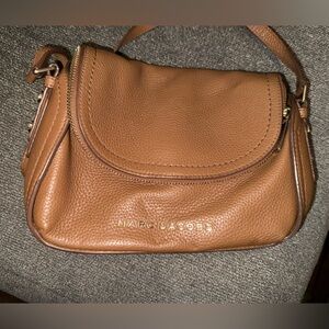 Marc Jacobs Pebbled Leather Crossbody / Shoulder Bag Tan
